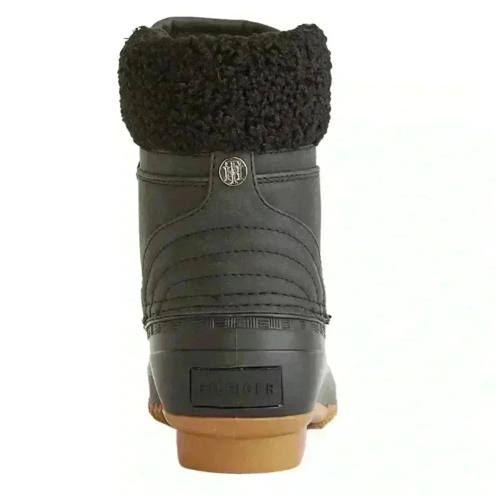 Tommy Hilfiger Duck Boots. New With Tags. Womens Size 6. Black - Picture 4 of 7